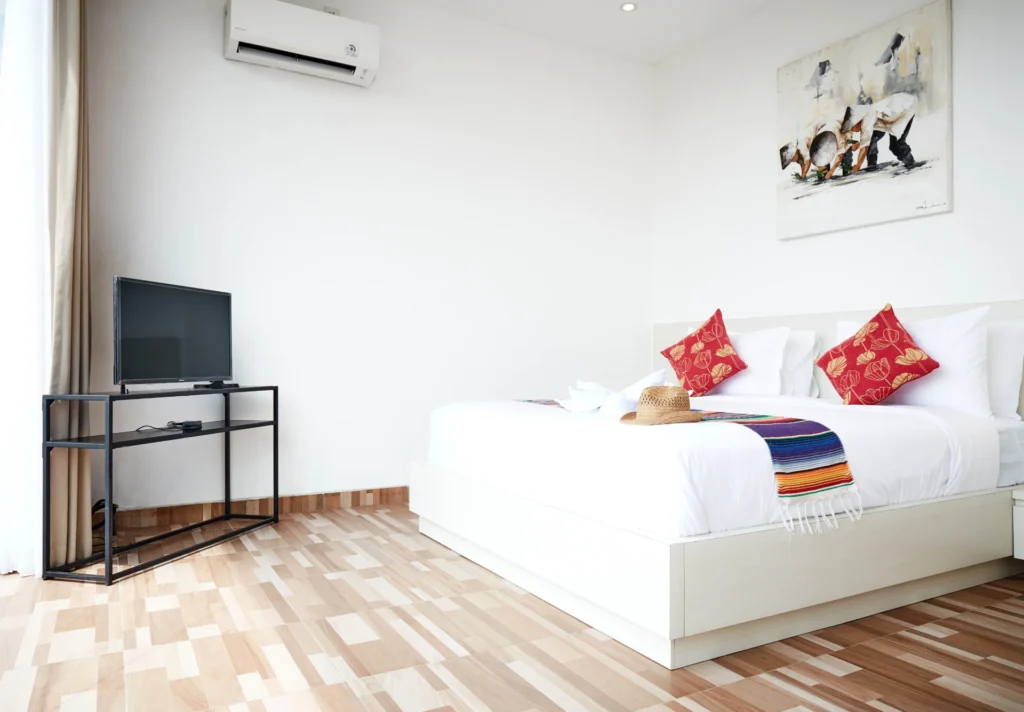 ECHO BEACH VILLA 53618PH