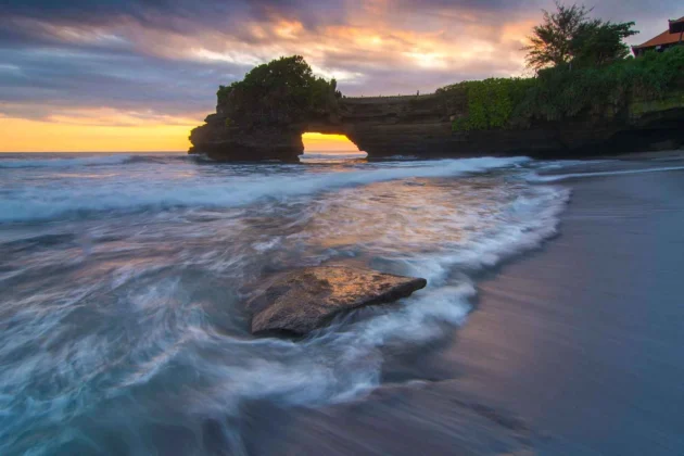 batu bolong